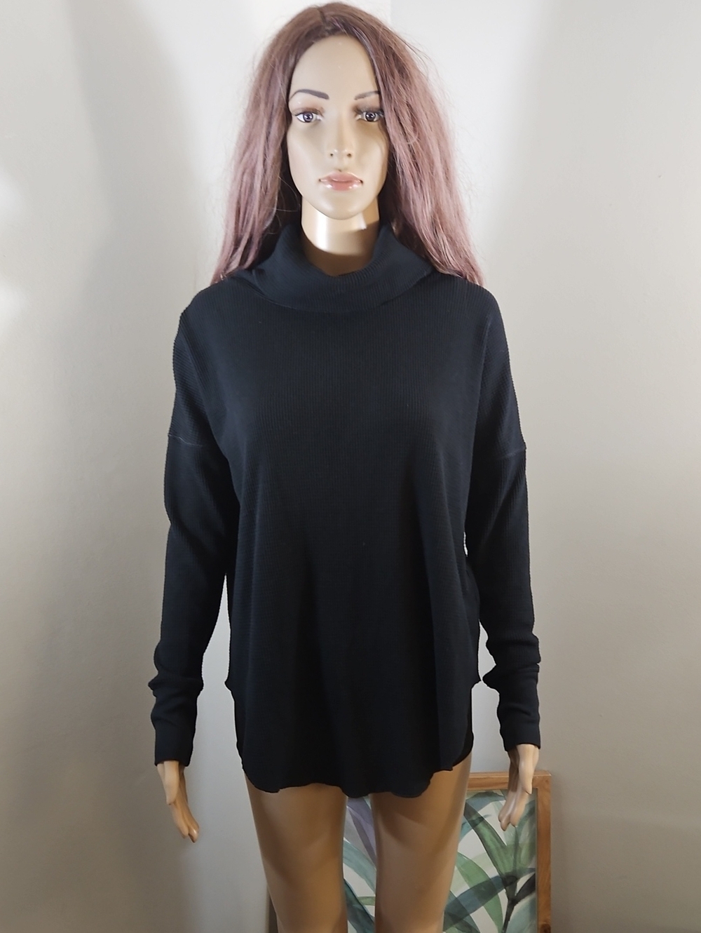 Aritzia Babaton Therman Black Ribbed Turtleneck Sweater Long Sleeves Waffle Knit